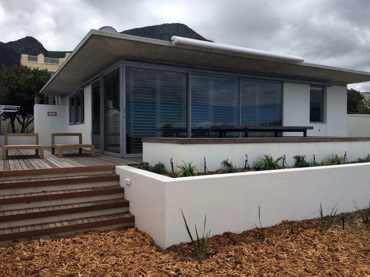 Troon Beach Cottage Hermanus Exterior photo